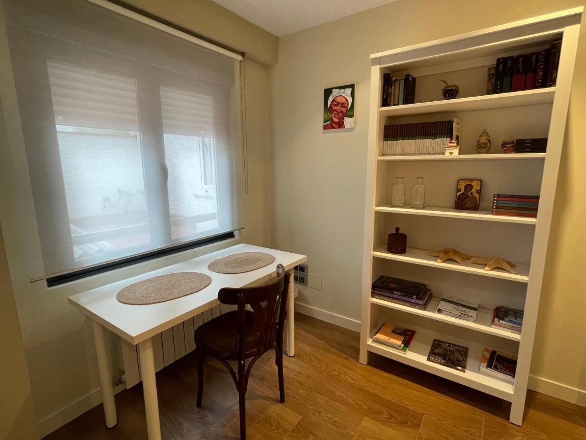 Casa Lola Apartment Леон Екстериор снимка